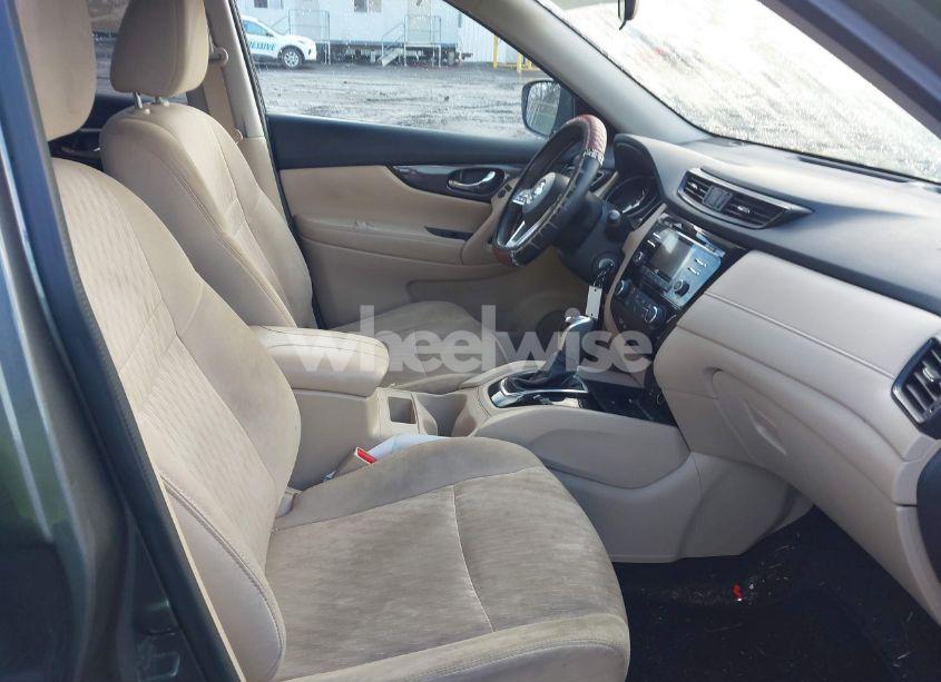 Photo 5 of 2017 Nissan Rogue S (VIN 5N1AT2MN7HC762647)