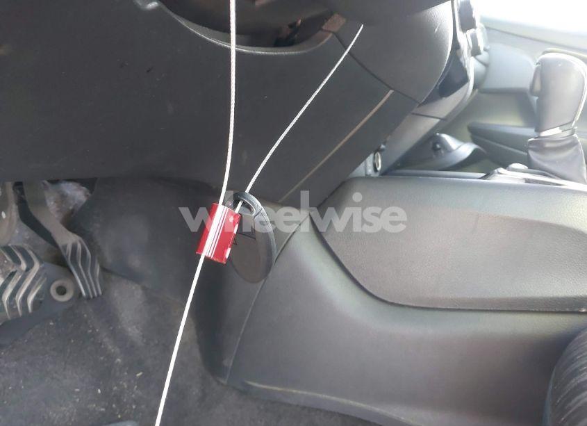 Photo 11 of 2017 Nissan Rogue SV (VIN 5N1AT2MN7HC838013)