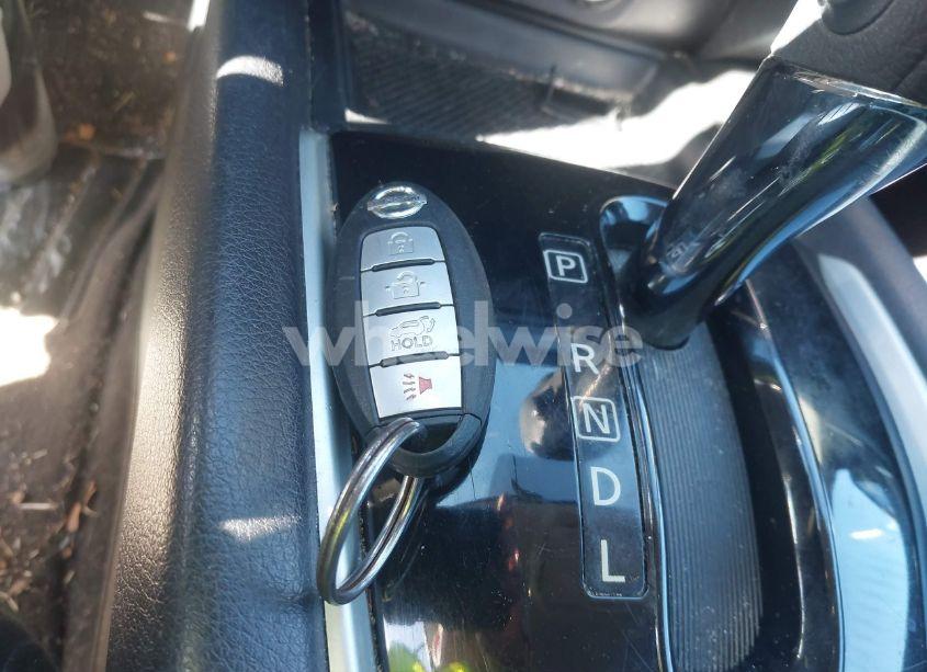 Photo 11 of 2016 Nissan Rogue SV (VIN 5N1AT2MN9GC756024)