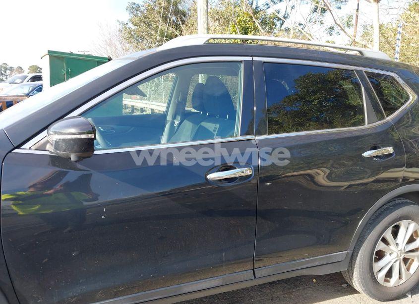 Photo 14 of 2016 Nissan Rogue SV (VIN 5N1AT2MN9GC766519)