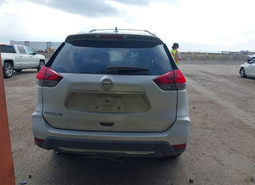 Photo 17 of 2017 Nissan Rogue S (VIN 5N1AT2MNXHC789793)