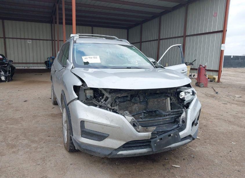 Photo 6 of 2017 Nissan Rogue S (VIN 5N1AT2MNXHC789793)