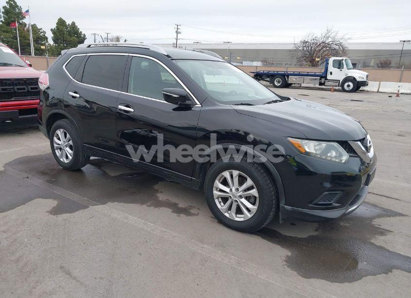 2014 Nissan Rogue SV (VIN 5N1AT2MT0EC754240) main photo