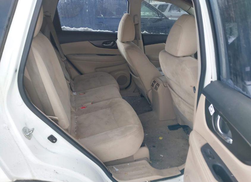 Photo 8 of 2014 Nissan Rogue S (VIN 5N1AT2MT0EC807552)