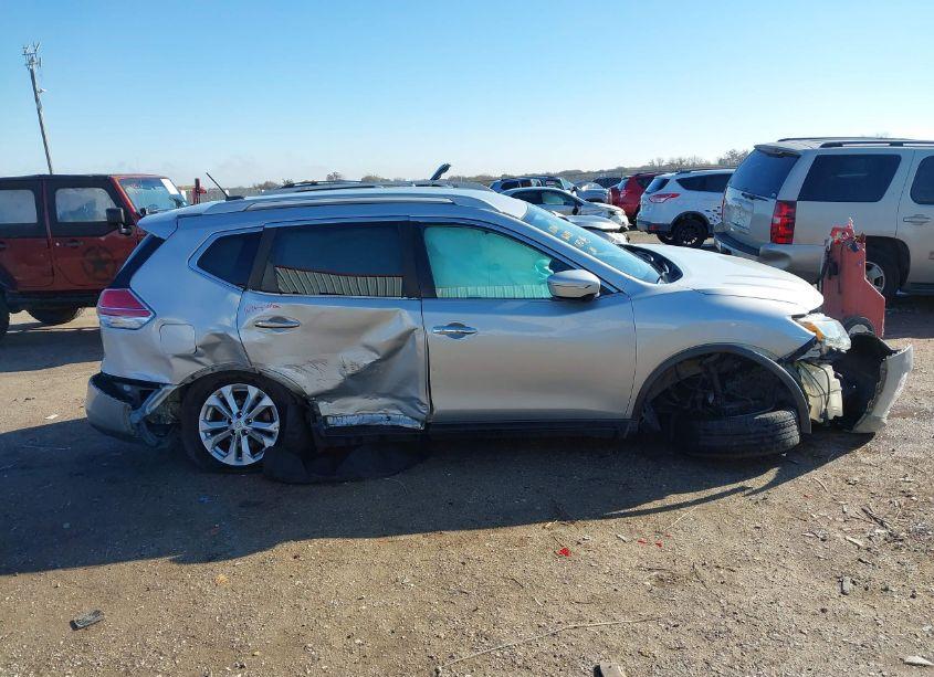 Photo 13 of 2014 Nissan Rogue SV (VIN 5N1AT2MT0EC826764)