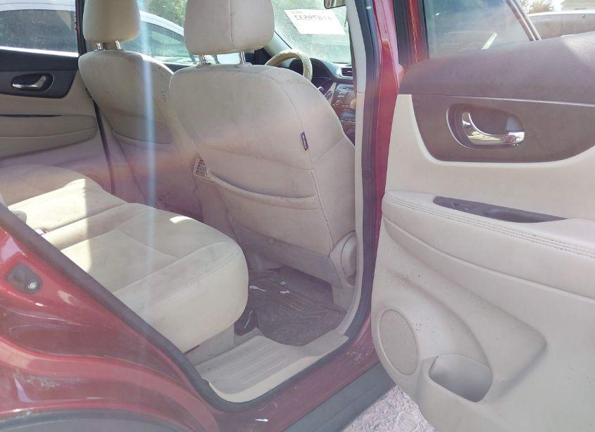 Photo 8 of 2014 Nissan Rogue SV (VIN 5N1AT2MT0EC870134)