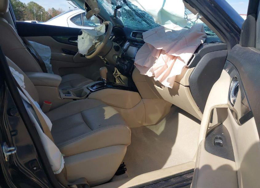 Photo 5 of 2015 Nissan Rogue SL (VIN 5N1AT2MT0FC852914)