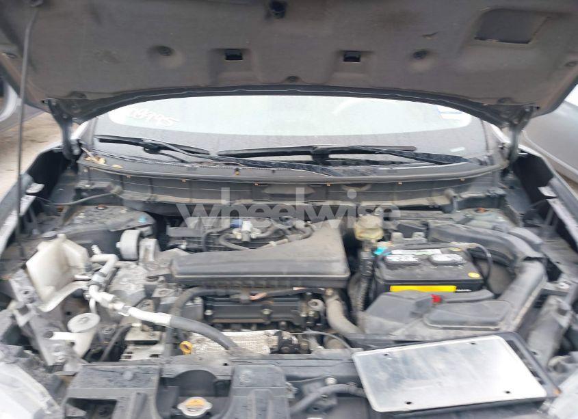 Photo 10 of 2015 Nissan Rogue SL (VIN 5N1AT2MT0FC908995)