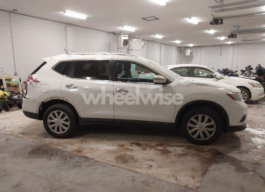 Photo 13 of 2016 Nissan Rogue S/SL/SV (VIN 5N1AT2MT0GC816562)