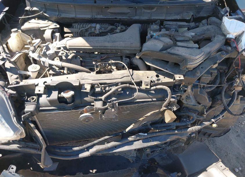 Photo 10 of 2016 Nissan Rogue S (VIN 5N1AT2MT0GC877359)