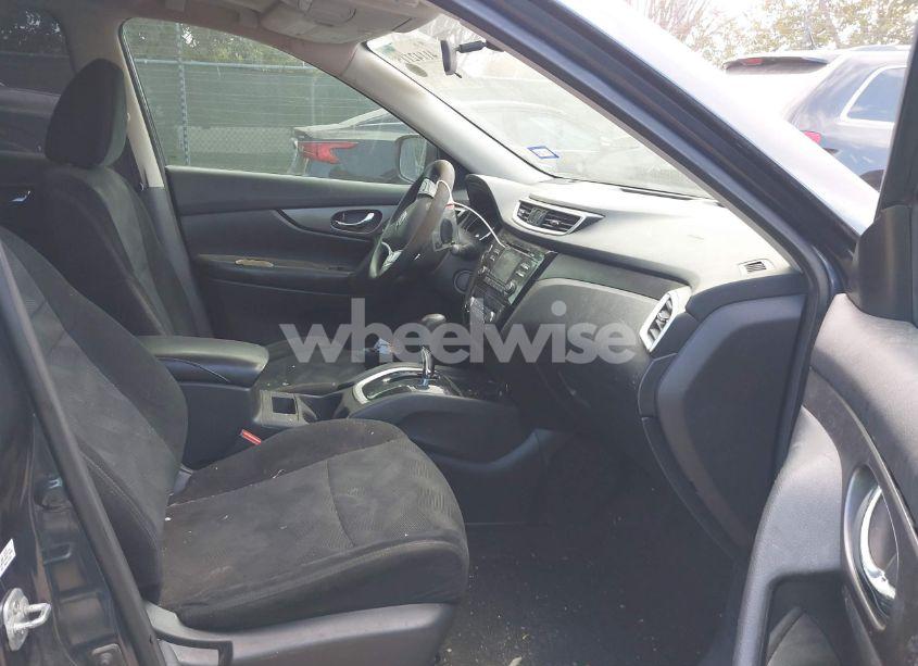 Photo 5 of 2016 Nissan Rogue SV (VIN 5N1AT2MT0GC882366)