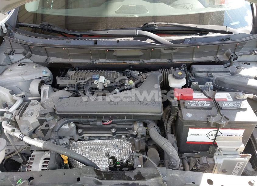 Photo 10 of 2016 Nissan Rogue SL (VIN 5N1AT2MT0GC923482)