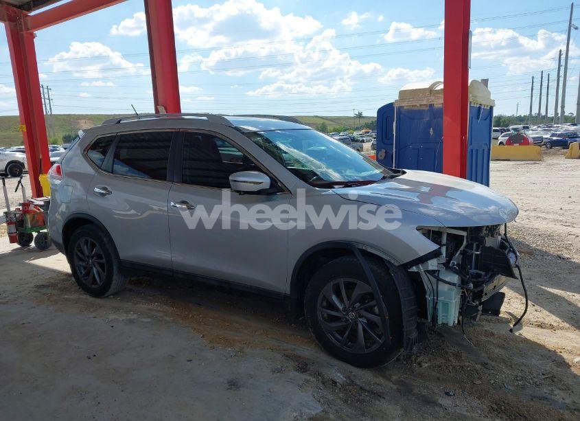 Photo 14 of 2016 Nissan Rogue SL (VIN 5N1AT2MT0GC923482)