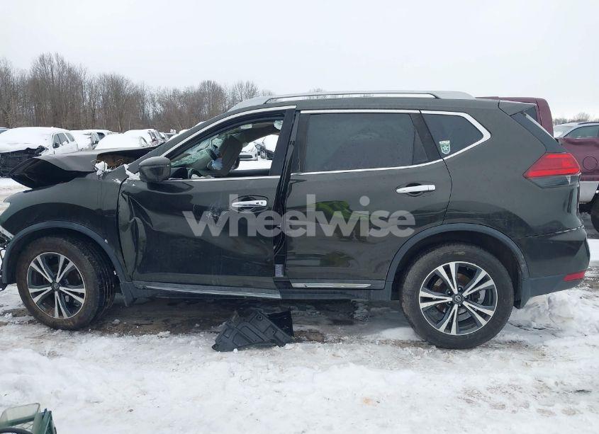 Photo 14 of 2017 Nissan Rogue SL (VIN 5N1AT2MT0HC813372)