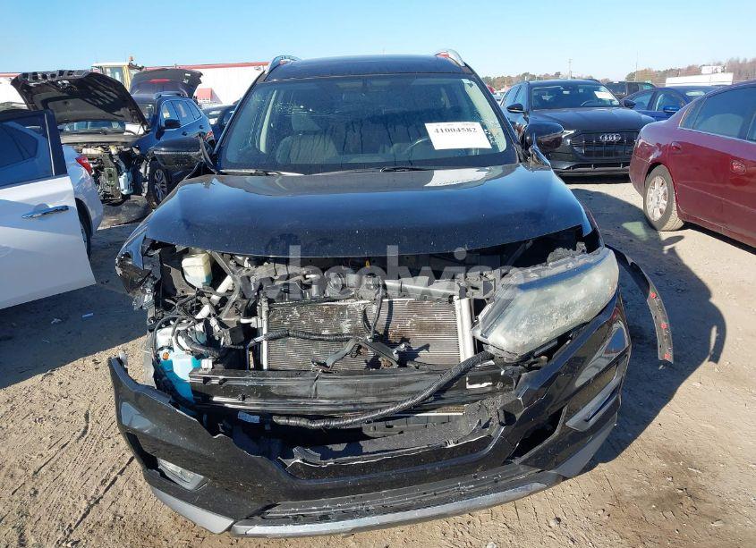 Photo 12 of 2017 Nissan Rogue SV (VIN 5N1AT2MT0HC859848)