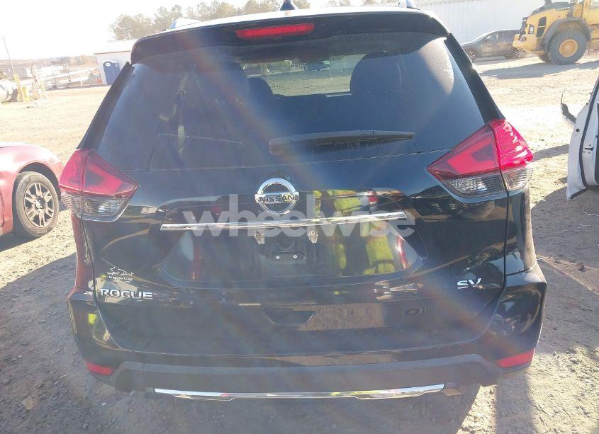 Photo 16 of 2017 Nissan Rogue SV (VIN 5N1AT2MT0HC859848)