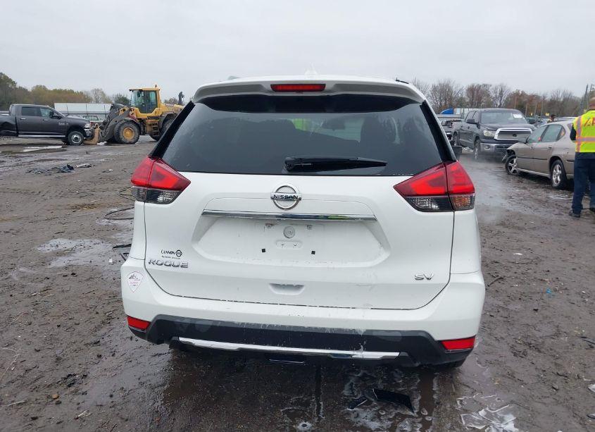 Photo 16 of 2017 Nissan Rogue SV (VIN 5N1AT2MT0HC874415)