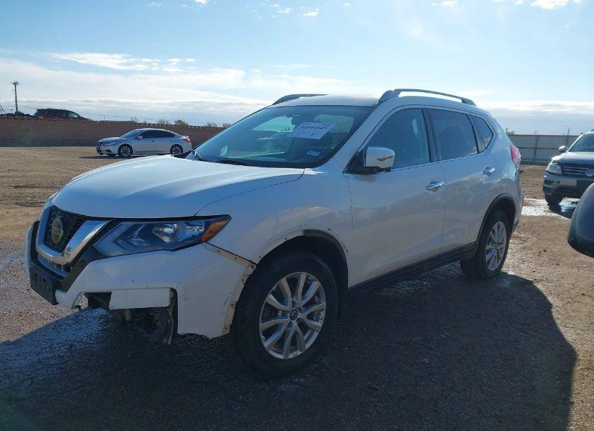 Photo 2 of 2017 Nissan Rogue SV (VIN 5N1AT2MT0HC876214)