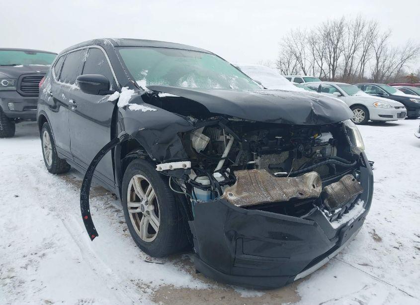 2017 Nissan Rogue S/SL/SV (VIN 5N1AT2MT0HC887973) main photo