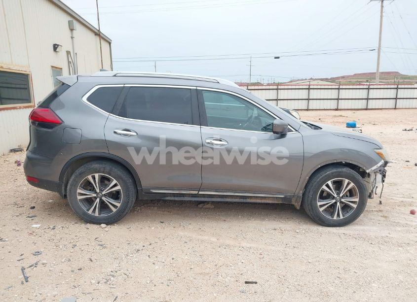 Photo 14 of 2017 Nissan Rogue SL (VIN 5N1AT2MT0HC889383)