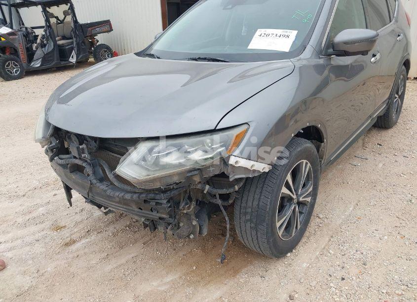 Photo 6 of 2017 Nissan Rogue SL (VIN 5N1AT2MT0HC889383)