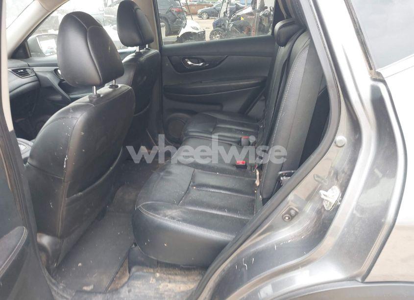 Photo 8 of 2017 Nissan Rogue SL (VIN 5N1AT2MT0HC889383)