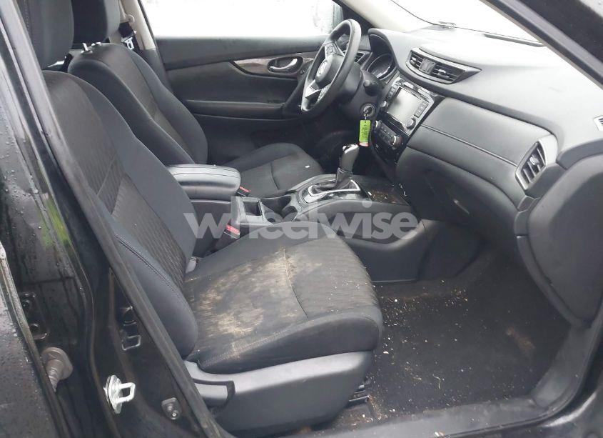 Photo 5 of 2018 Nissan Rogue S (VIN 5N1AT2MT0JC726593)