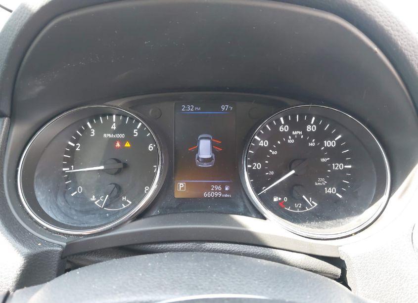 Photo 7 of 2018 Nissan Rogue SV (VIN 5N1AT2MT0JC749744)