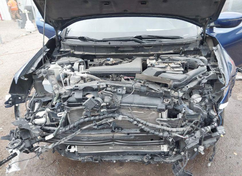 Photo 10 of 2018 Nissan Rogue S (VIN 5N1AT2MT0JC812681)