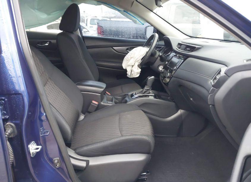 Photo 5 of 2018 Nissan Rogue S (VIN 5N1AT2MT0JC812681)