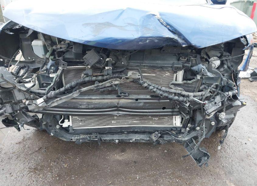 Photo 6 of 2018 Nissan Rogue S (VIN 5N1AT2MT0JC812681)