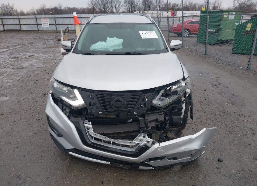 Photo 12 of 2018 Nissan Rogue SV (VIN 5N1AT2MT0JC815919)