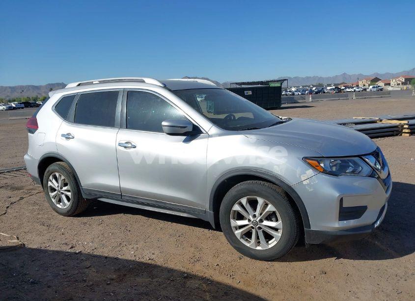 Photo 13 of 2018 Nissan Rogue S (VIN 5N1AT2MT0JC841419)