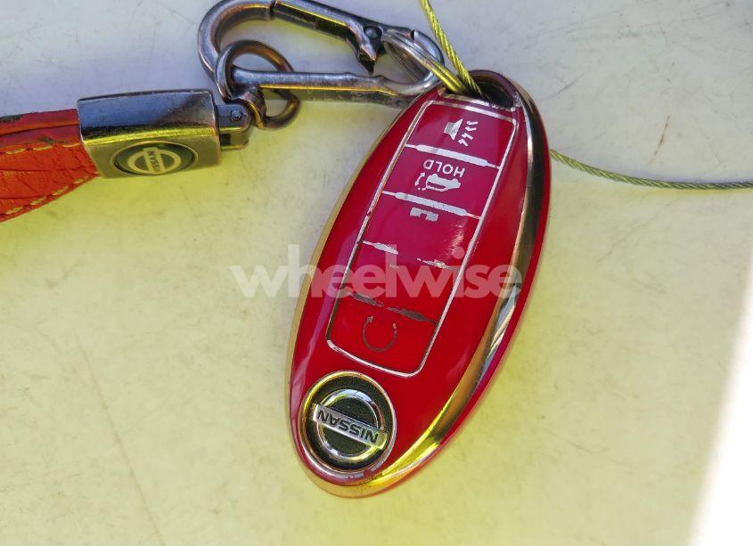 Photo 11 of 2019 Nissan Rogue SV (VIN 5N1AT2MT0KC703638)