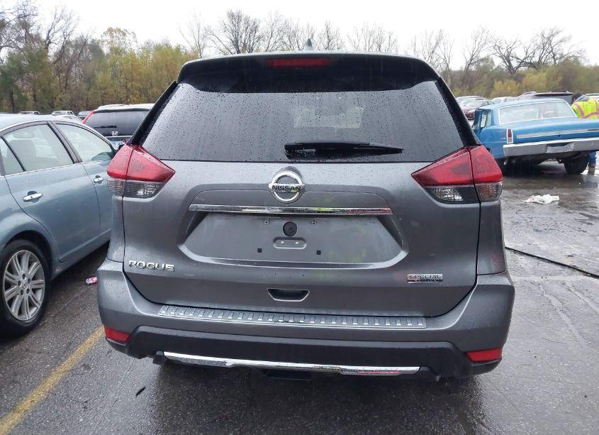 Photo 16 of 2019 Nissan Rogue S (VIN 5N1AT2MT0KC719953)