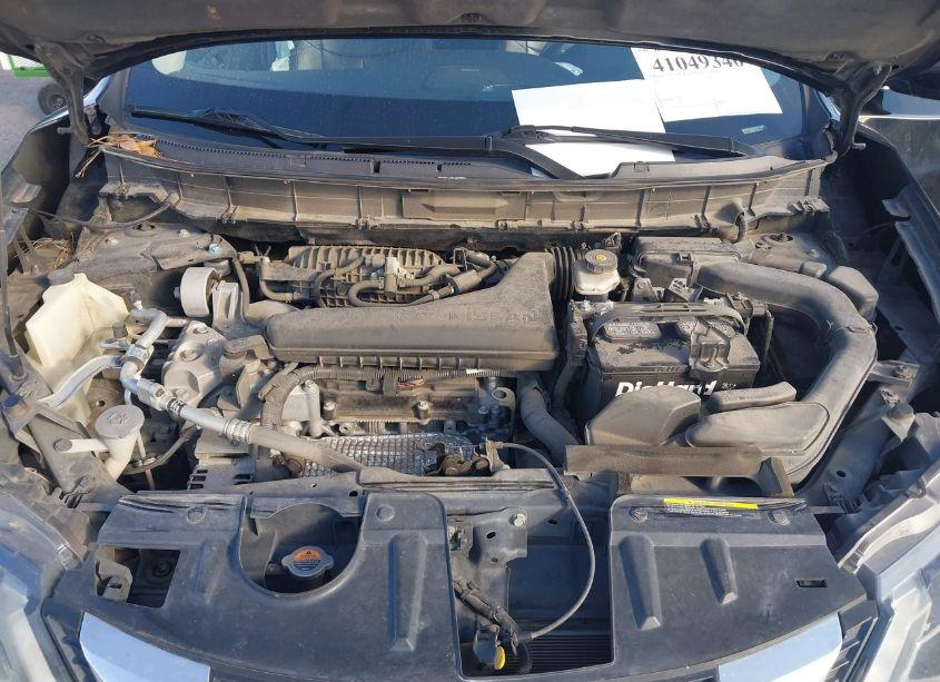 Photo 10 of 2019 Nissan Rogue SL (VIN 5N1AT2MT0KC750183)