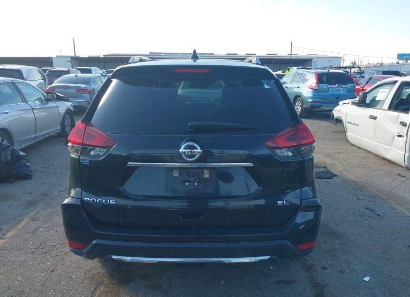 Photo 16 of 2019 Nissan Rogue SL (VIN 5N1AT2MT0KC750183)