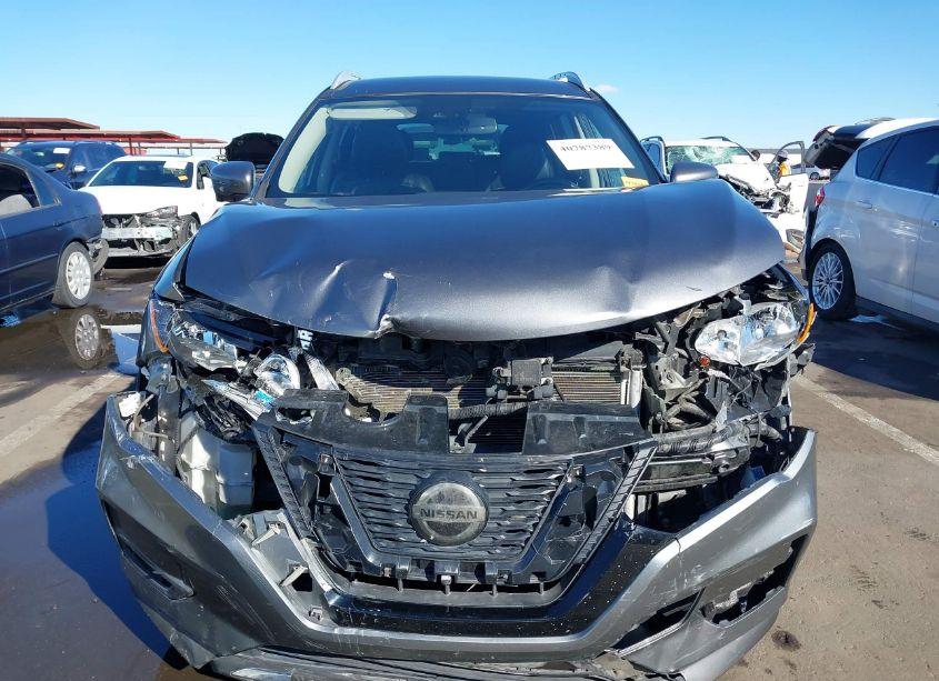 Photo 6 of 2019 Nissan Rogue SL (VIN 5N1AT2MT0KC751916)