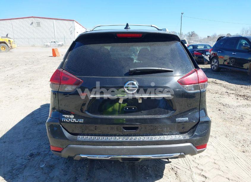 Photo 16 of 2019 Nissan Rogue S (VIN 5N1AT2MT0KC799416)