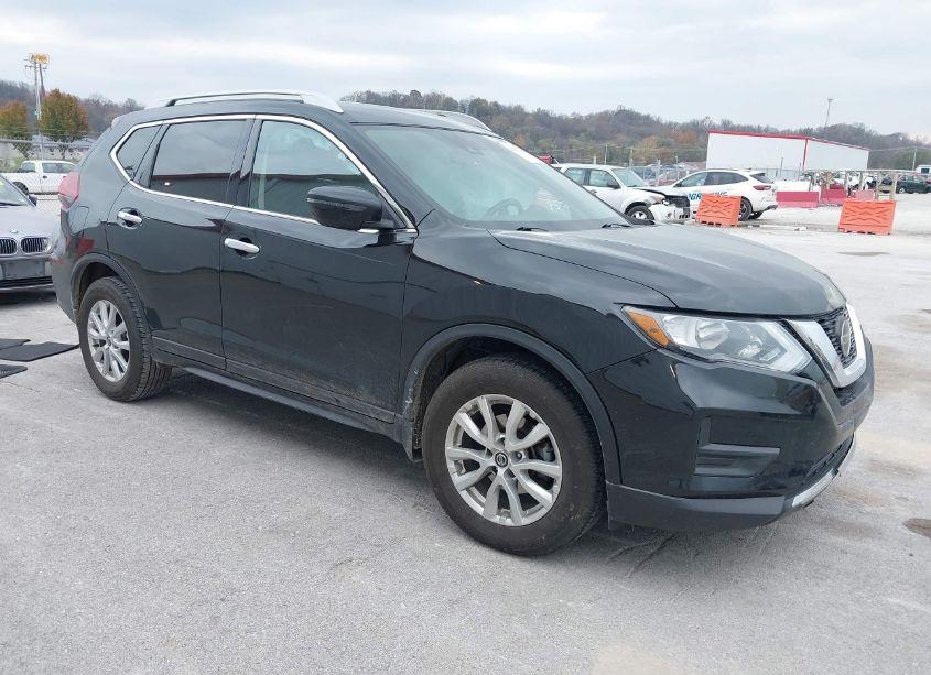 2019 Nissan Rogue S (VIN 5N1AT2MT0KC802900) main photo
