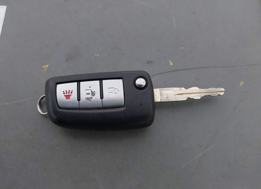 Photo 11 of 2019 Nissan Rogue S (VIN 5N1AT2MT0KC802900)