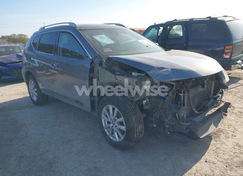 2019 Nissan Rogue S (VIN 5N1AT2MT0KC842605) main photo