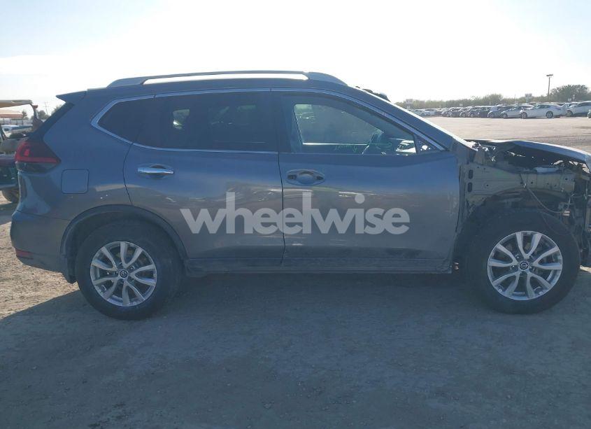 Photo 14 of 2019 Nissan Rogue S (VIN 5N1AT2MT0KC842605)