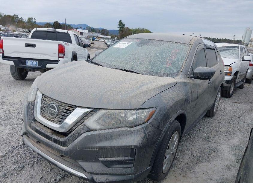 Photo 2 of 2020 Nissan Rogue S FWD (VIN 5N1AT2MT0LC719016)