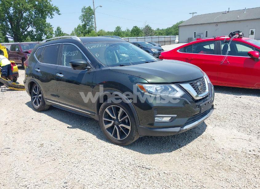 2020 Nissan Rogue SL FWD (VIN 5N1AT2MT0LC726094) main photo