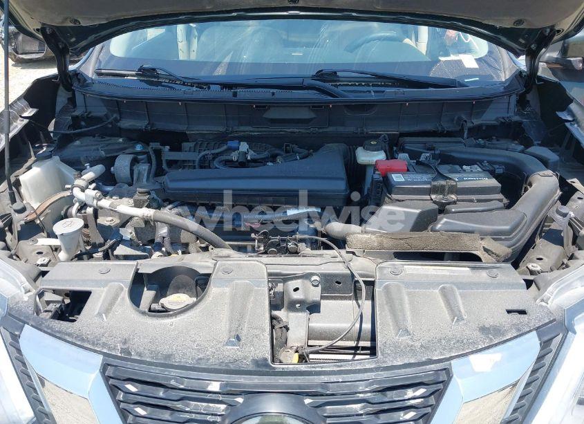 Photo 10 of 2020 Nissan Rogue SL FWD (VIN 5N1AT2MT0LC726094)