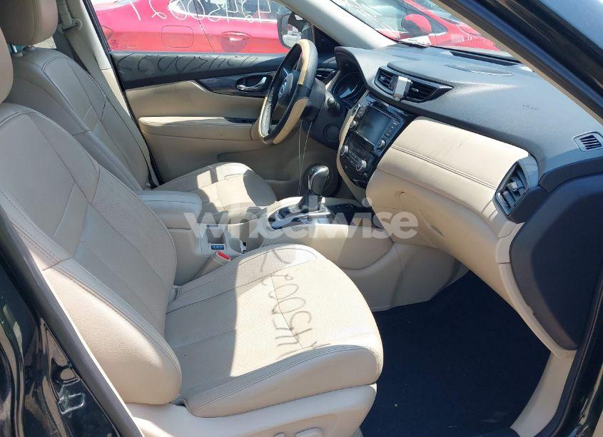 Photo 5 of 2020 Nissan Rogue SL FWD (VIN 5N1AT2MT0LC726094)