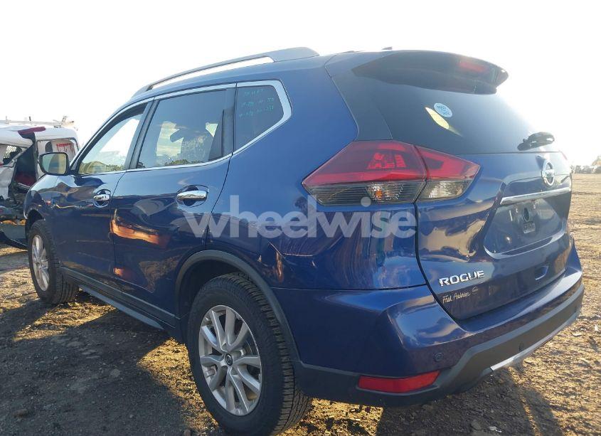Photo 3 of 2020 Nissan Rogue SV FWD (VIN 5N1AT2MT0LC739055)