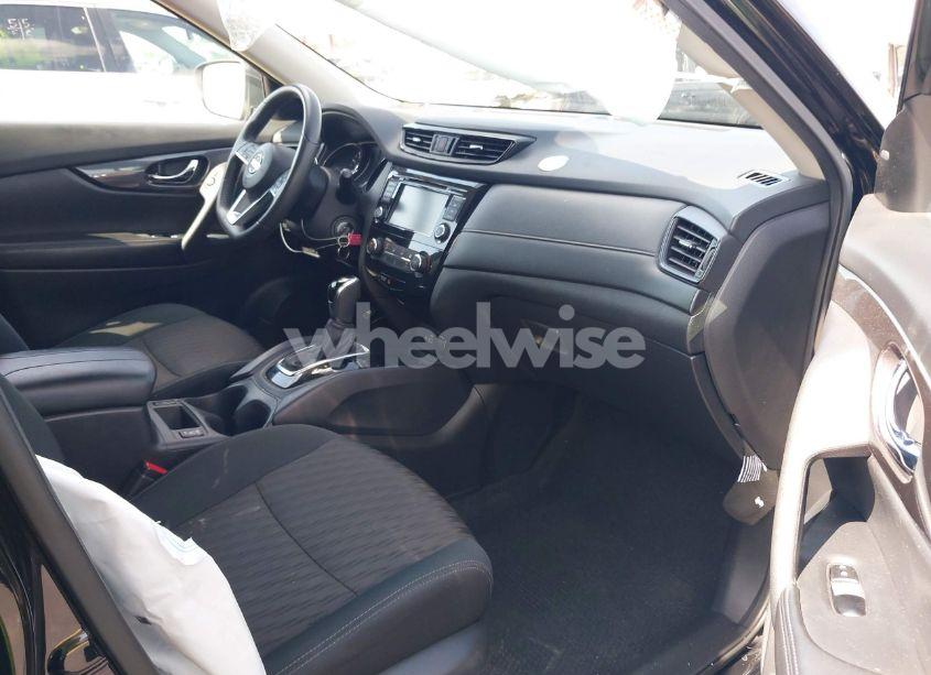 Photo 5 of 2020 Nissan Rogue S FWD (VIN 5N1AT2MT0LC760889)