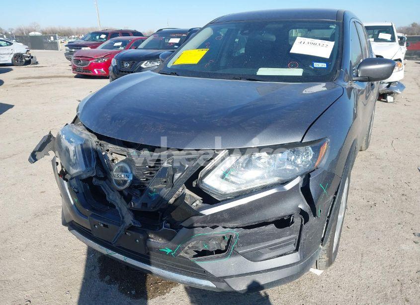 Photo 6 of 2020 Nissan Rogue S FWD (VIN 5N1AT2MT0LC797280)